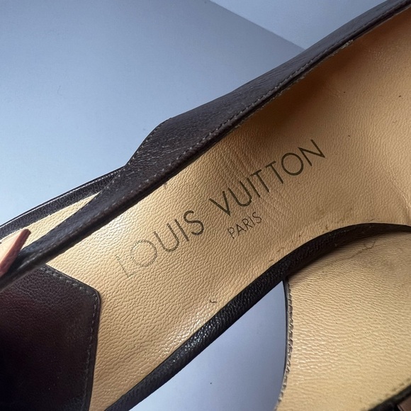 LOUIS VUITTON Leather Slingback Pumps - Picture 6 of 8